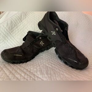 OnCloud Running Shoes